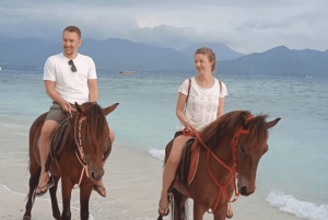 Gili Air: 1-Hour Horse Riding Adventure