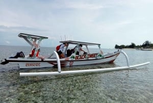 Gili Air/Trawangan : Tour en bateau à fond de verre avec plongée en apnée