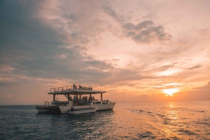 Isole Gili: esperienza di snorkeling in catamarano 4 in 1