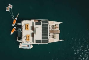 Gili Islands: 4-in-1 Catamaran Snorkeling Experience