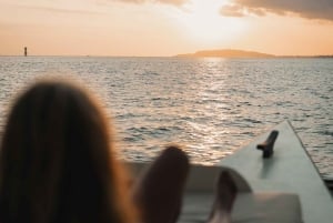 Gili Islands: 4-in-1 Catamaran Snorkeling Experience