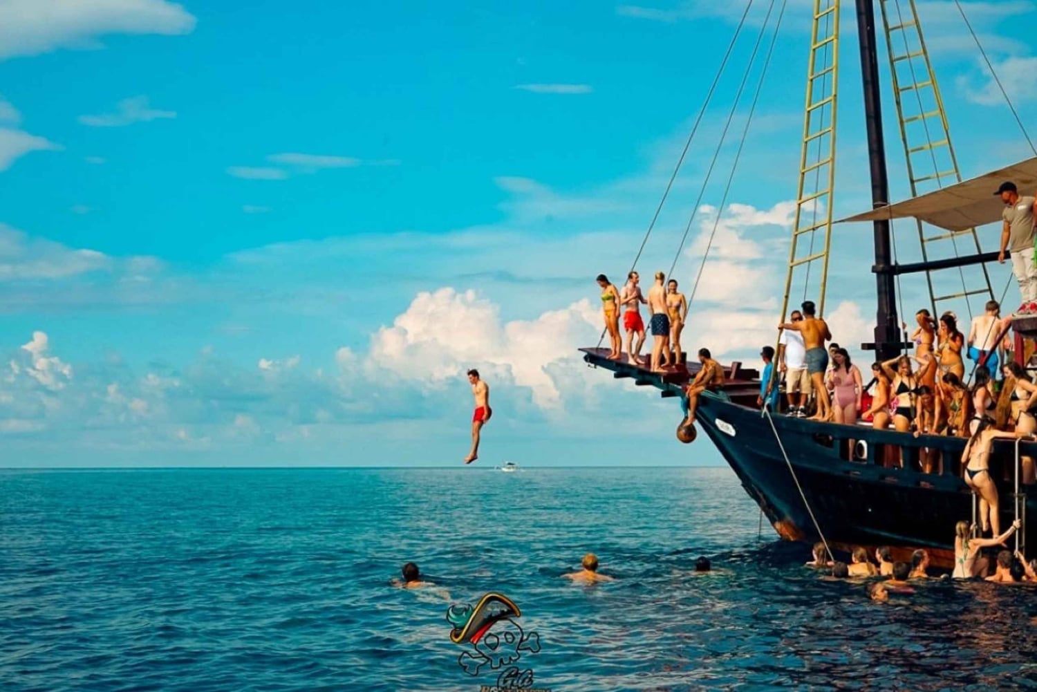 Gili-Inseln: Party-Bootstour mit DJ und Schwimmstopps