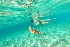 Gili Islands: Private Sunset & Snorkeling Tour with GoPro
