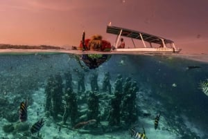 Gili Trawangan: Gili Islands Sunset Boat Tour and Snorkeling