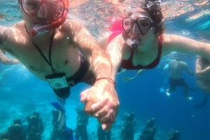 Gili Trawangan: meio dia de mergulho com snorkel com tartaruga e estátua