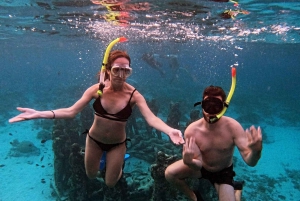 Gili Trawangan : Private Snorkeling Sunrise and Sunset Tour