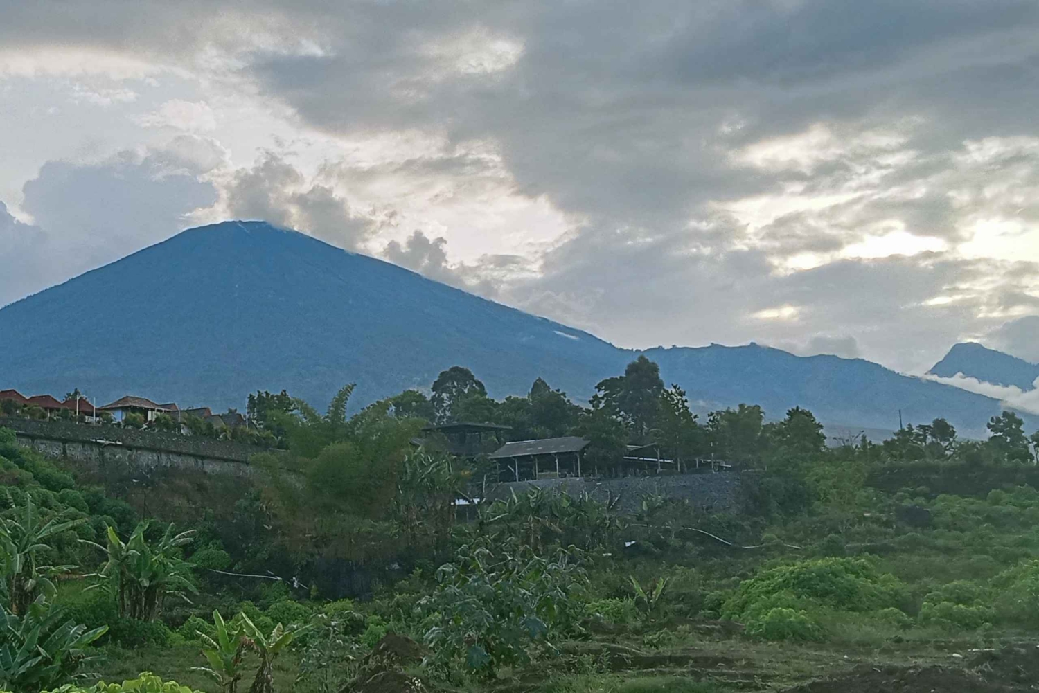 Gili Trawangan Speedboat Transfer from Bangsal Harbor