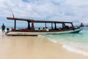 Gili Trawangan : Schnorcheln Schwimmen mit Schildkröte & Statue