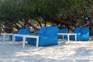 Gili Trawangan : Le bar de la plage - Lit de soleil avec cocktail et détente