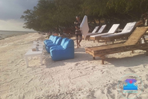 Gili Trawangan : Le bar de la plage - Lit de soleil avec cocktail et détente