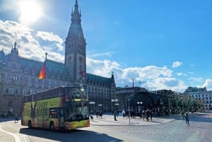 Hamburg: Hop-On/Hop-Off Bus and Boat Tour