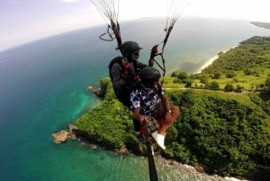 Kuta Lombok : Tandemskärmflygning med pilot och strandtur