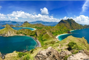 Labuan Bajo: Sunset Panorama, National Park