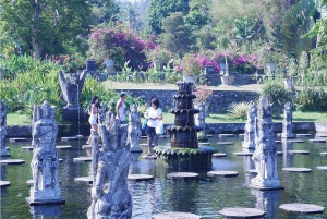 Temple de Lempuyang : Chute d'eau de Kanto Lampo / Excursion privée d'une journée