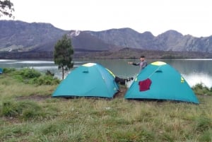 Lombok : Circuit de 2 jours au bord du cratère du mont Rinjani