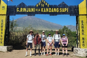 Lombok: 2-dagars klättring till CRATER RIM SENARU