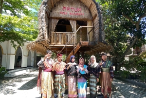 Lombok: Tur till vattenfallen Benang Stokal och Benang Kelambu