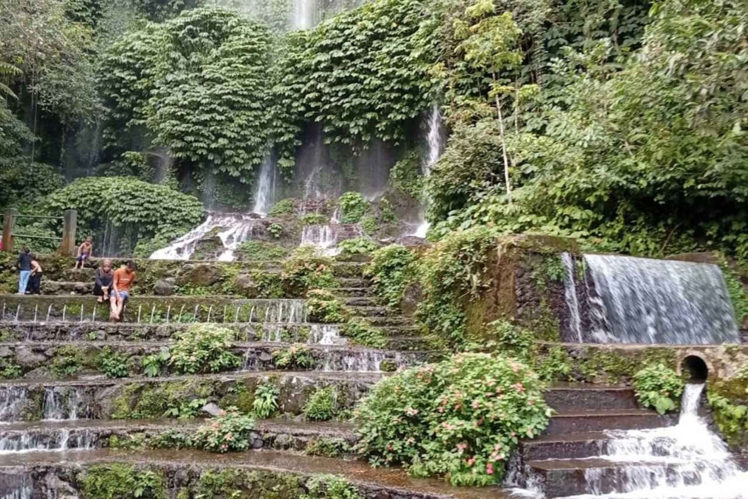 Lombok: Benang Stokel ja Benang Kelambu -vesiputouskierros