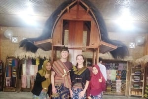 Lombok: Benang Stokel and Kelambu Falls Tour & Beach Sunset