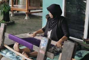 Lombok: Benang Stokel and Kelambu Falls Tour & Beach Sunset