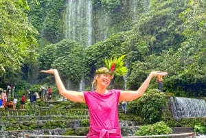 Lombok: Benang Stokel, Benang Kelambu, Culture, & Beach Tour