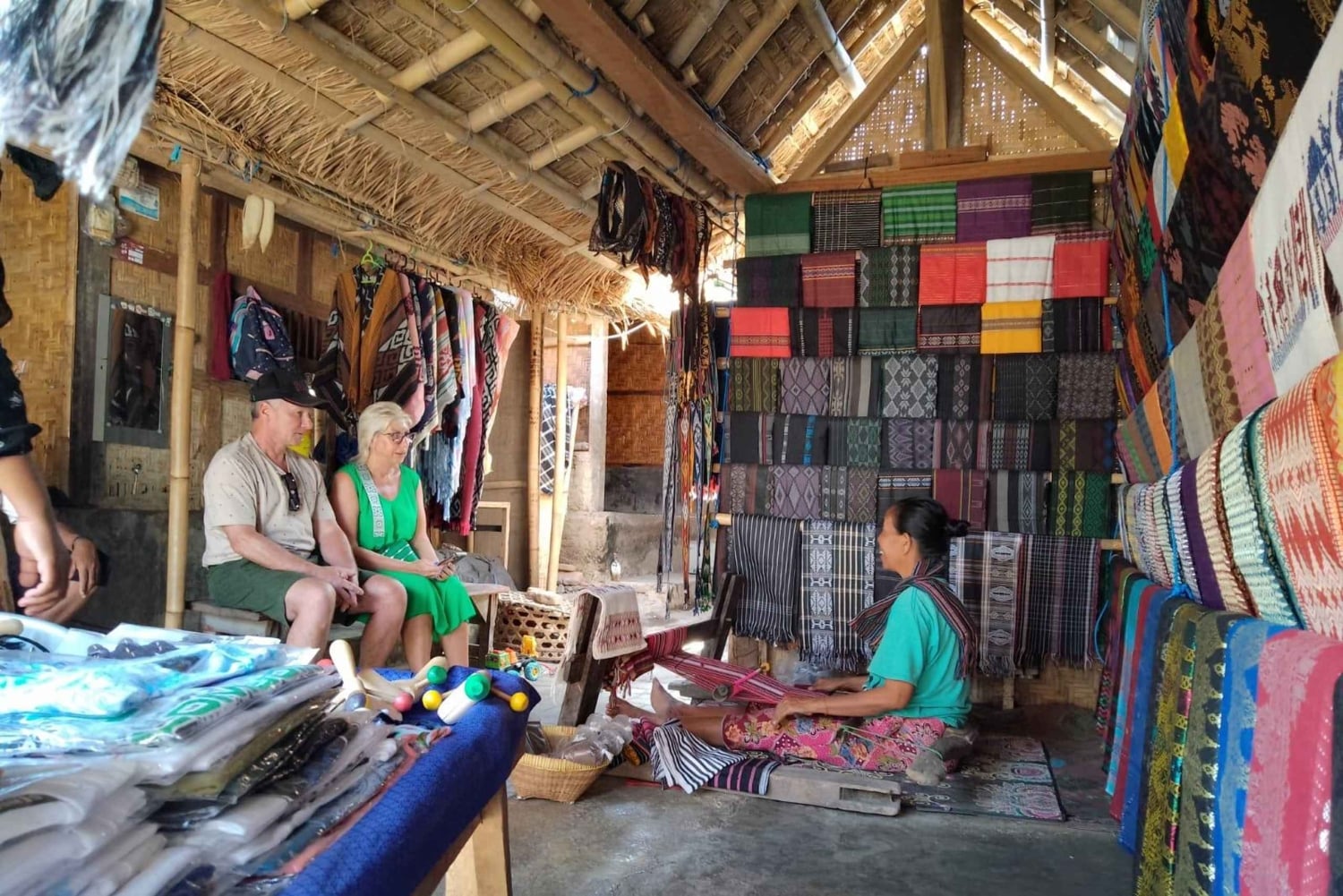 Lombok: excursión cultural de un día y servicio de recogida en la playa, puerto o hotel