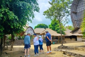 Lombok: excursión cultural de un día y servicio de recogida en la playa, puerto o hotel