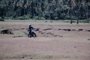 Lombok Dirt Bike : Sunrise, Cliff, Beaches and Gunung Tunak