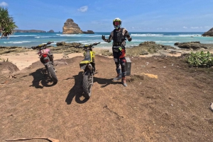 Lombok Dirt Bike Tour: Explore Beaches, Cliffs, and Sunsets