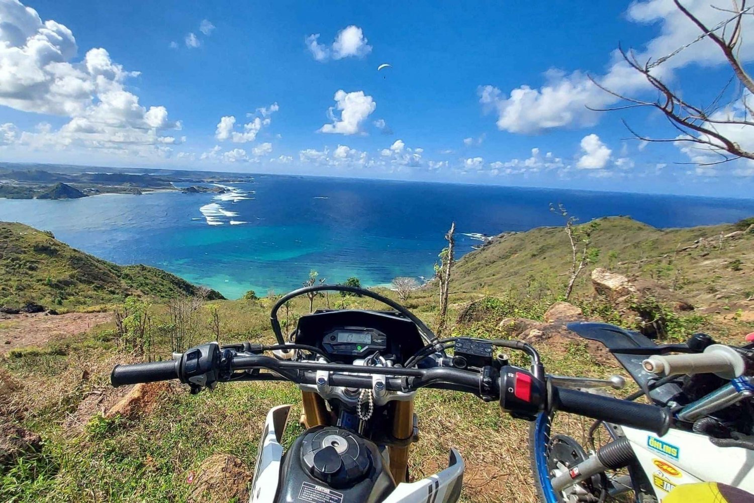 LOMBOK DIRTBIKE UDLEJNING OG TURE