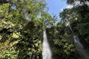 Lombok dolda vattenfall, kultur och bytur