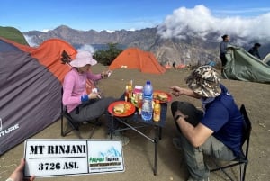 Lombok: Excursión de 2 días al Monte Rinjani con alojamiento