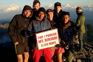 Lombok : Trek de 3 jours au sommet et au lac du Mont Rinjani