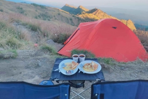 Lombok: Rinjani-vuori 3D/2N Vaellus Täydellinen kokemus: Rinjani-vuori 3D/2N Vaellus Täydellinen kokemus