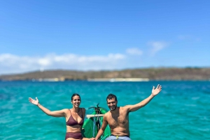 Passeio de barco pela praia rosa de Lombok: mergulho com snorkel e relaxamento