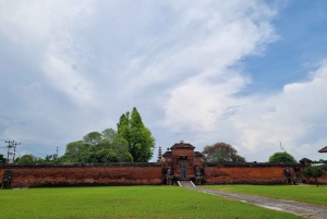 Lombok: Tour Privado Personalizado con Conductor-Guía