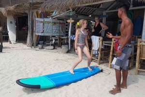 Tour privado por Lombok: Surf, Exploración de la Playa Sur y Puesta de Sol