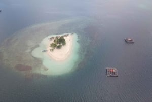 ロンボク島の秘密のギリ: 島巡りとシュノーケリングの旅