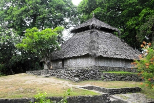 Lombok : Expérience des Cascades de Senaru et du Patrimoine de Bayan