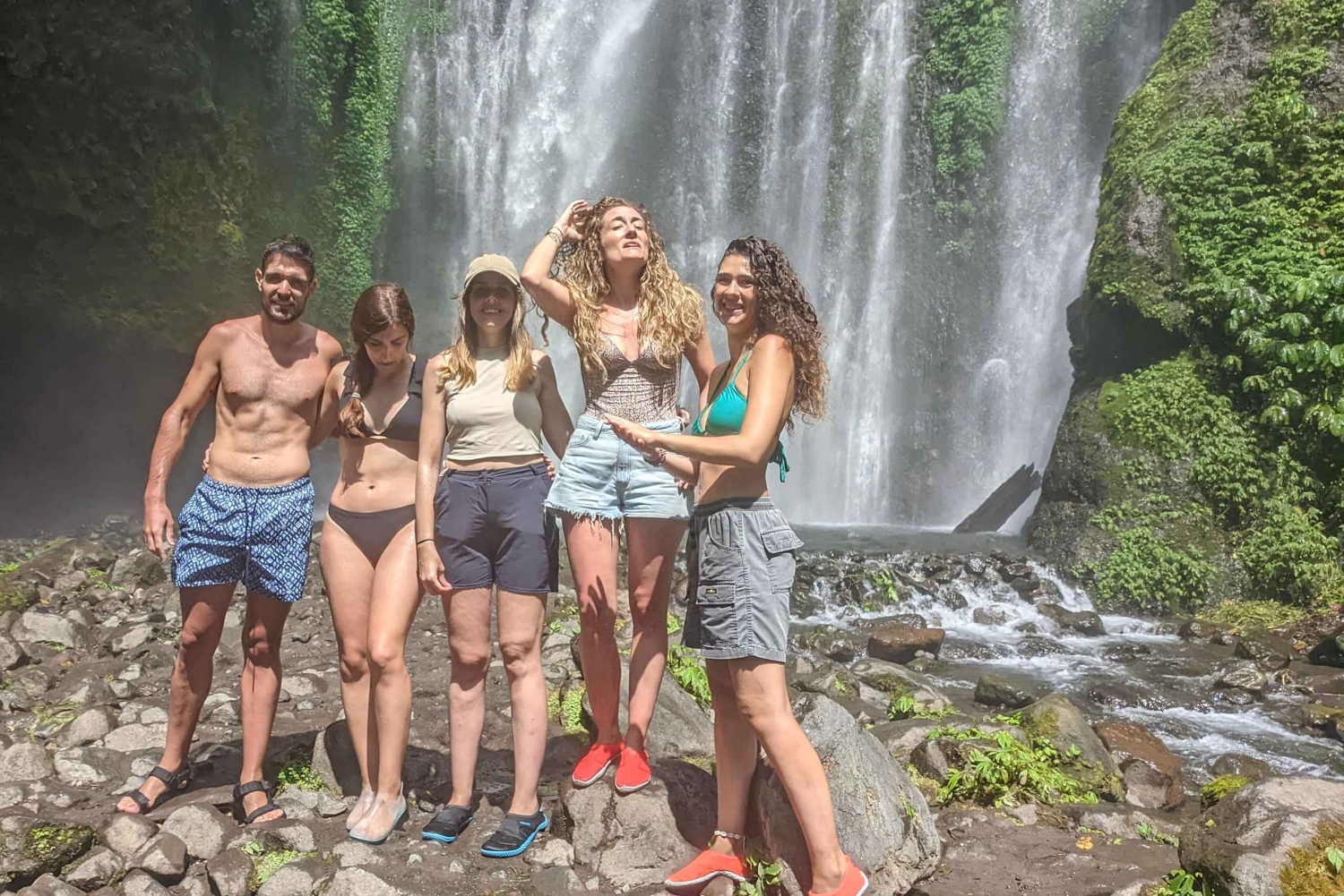 Lombok:Sendang Gile,Tiu Kelep Waterfall & Selong Hill Tour