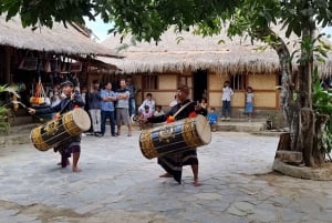 Lombok Stick Fight Dance och rundtur