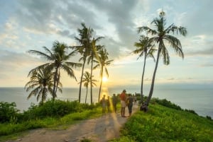 Excursión al atardecer en Lombok: Templo, Colina Malimbu y Bosque de los Monos