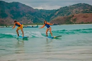 Lombokin surffitunti aloittelijalle Selong Blanak Beachilla