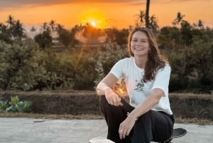 Lombok : Leçon de surf et de skateboard avec vue sur le coucher de soleil