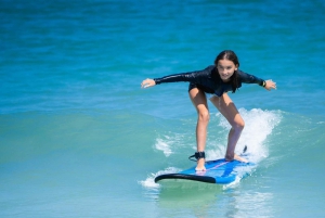 Lombok : surfinglektioner för nybörjare