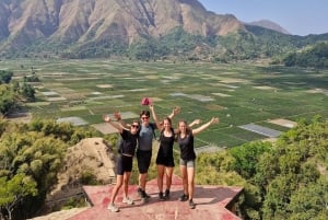 Lombok: Fosser, Sasak-landsbyen, rismark og Selong Hill