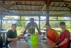 Lombok : Rafting et visite de la cascade de Benang Kelambu