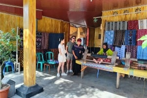 Mataram : Lombok Noleggio Auto Con Autista