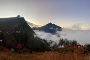 Mount Rinjani 2 päivää 1 yö Senaru Crater Rim trekki