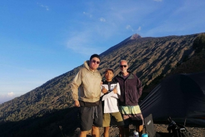 Monte Rinjani 2D/1N Borde del Cráter